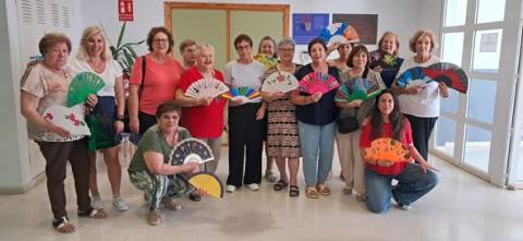  taller de decoración de abanicos